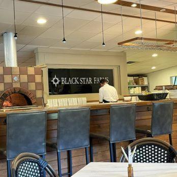 Inn At Black Star Farms Suttons Bay Eksteriør bilde